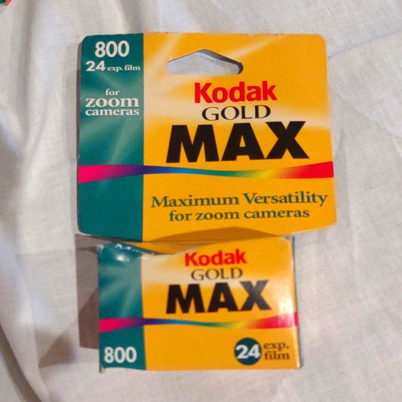 Kodak Gold Max 800/24 color film for zoom cameras expired new - Picture 2 of 6